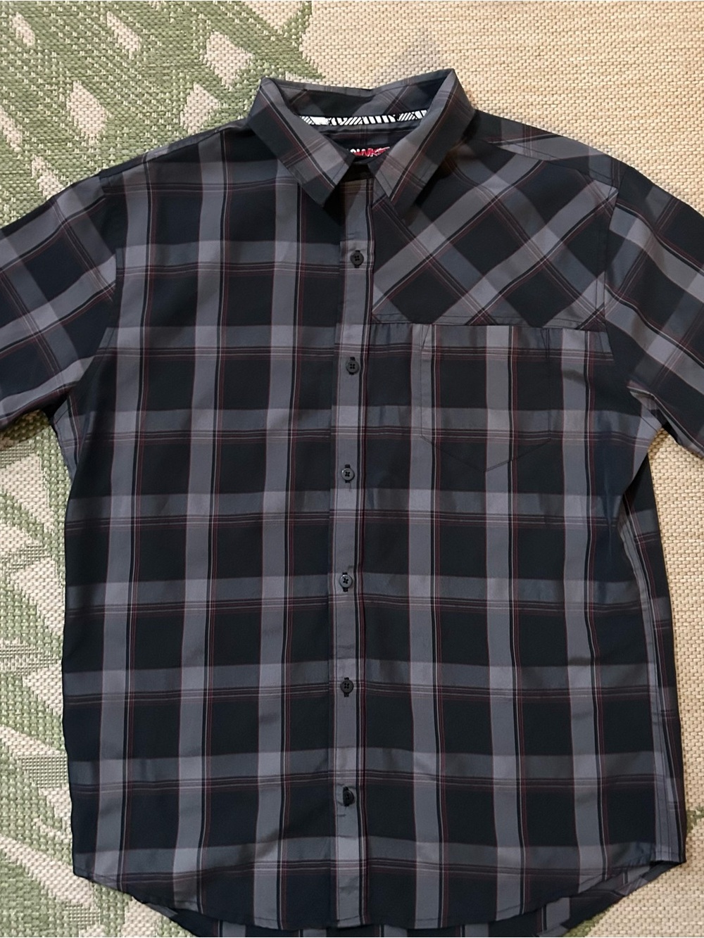 Tony Hawk Black and Gray Plaid Short-Sleeve Button-Down Shirt